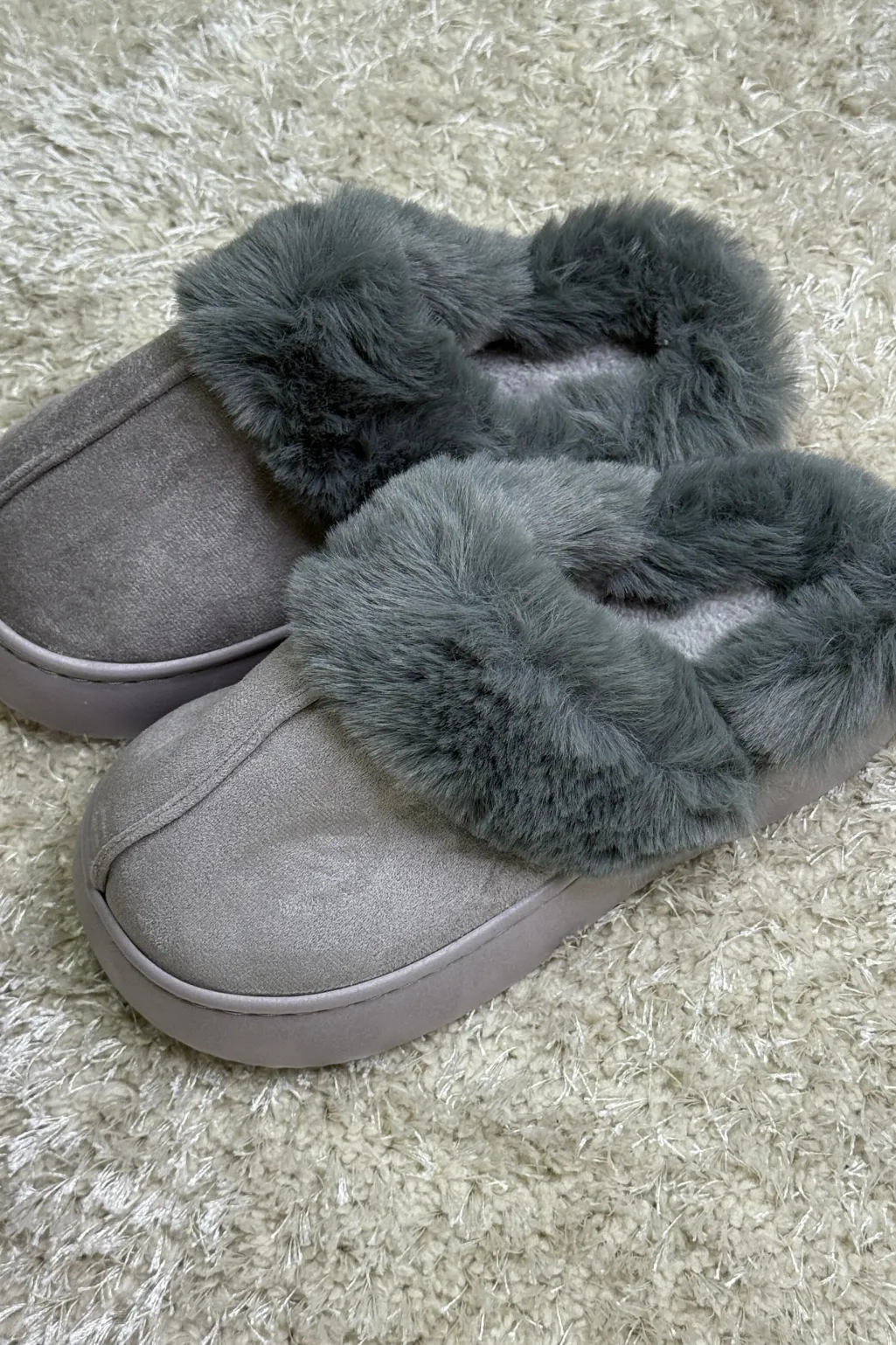 Aida Slipper