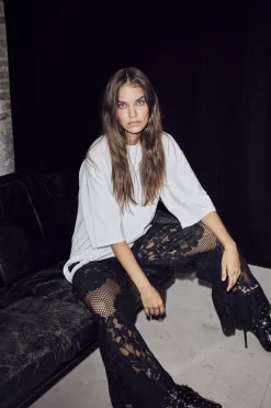 Back Logo Loose Tee HL10410