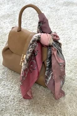 Berit Scarf