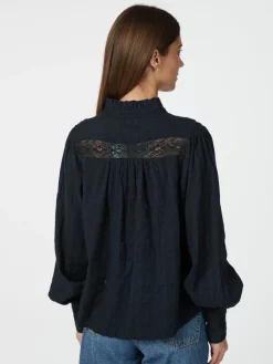 Bria Dobby Blouse 164672