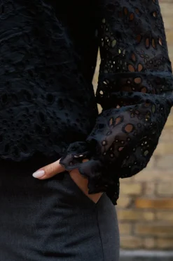 Candice Embroidery Blouse 163848