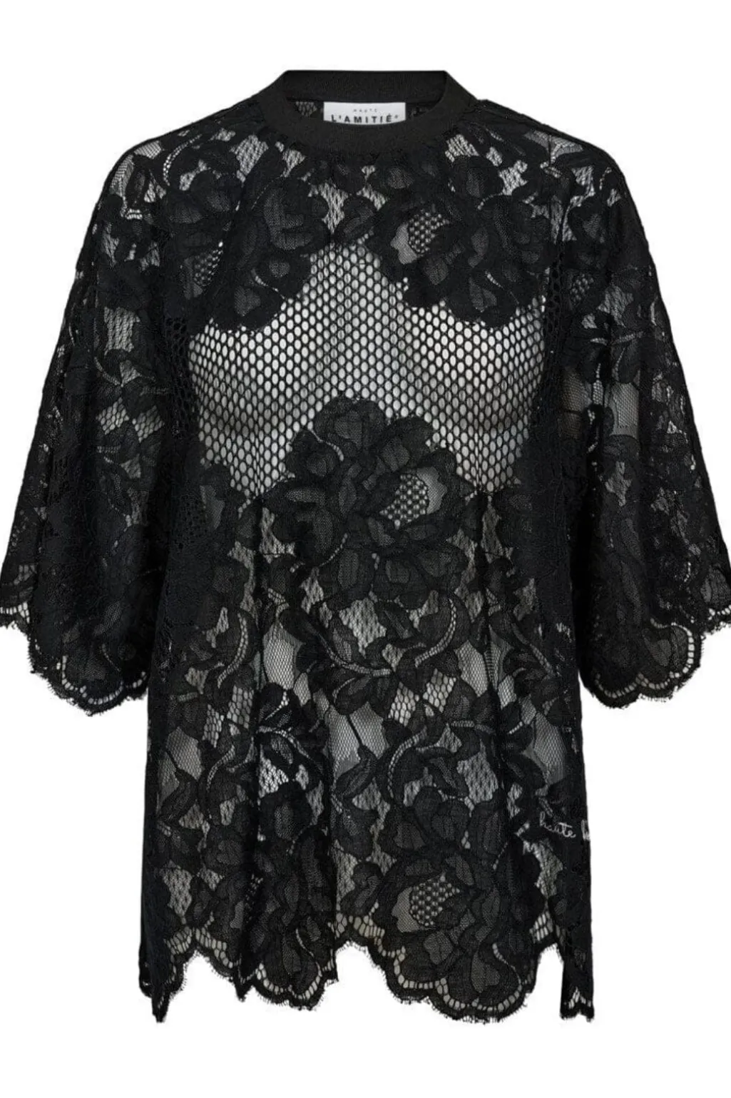 Curvey Lace Hem Tee HL10222