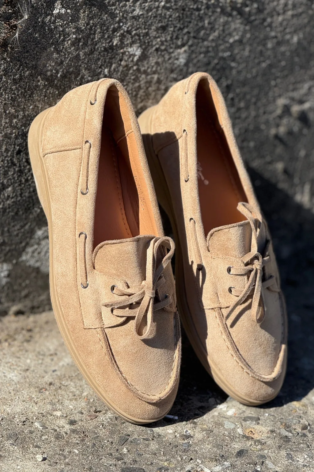 Eglantine Loafer