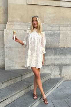 Ellinoric Lace Dress