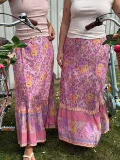 Emma And Klara 156062B