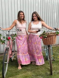 Emma And Klara 156062B