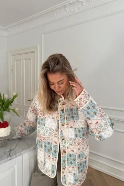 Emmyic Quilted Jacket A23107