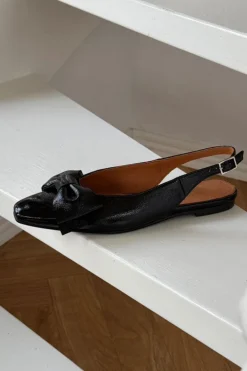 Expect P Leather Patent PB-2904