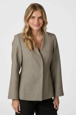 Frillis Fitted Blazer 165996
