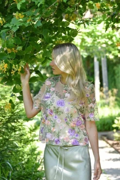 Fuschia Blouse AV4881