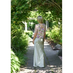 Fuschia Blouse AV4881