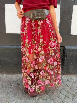 Fuschia Skirt AV4624