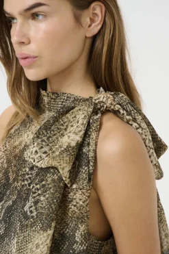 Gzsanka P Top 10910218