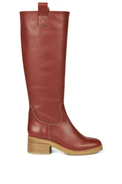 High-leg boot with block heel