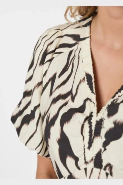 Irina Graphic Zag Blouse 166003