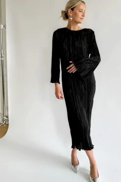 Kellyic Long Plissé Dress A23287