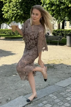 Klaraic Lace Long Dress