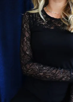 Lisa Ls Lace Blouse 2 22277