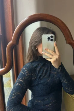 Liza Laceflower Blouse