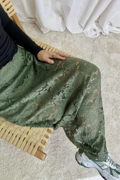 Long Flower Lace Skirt _-W_