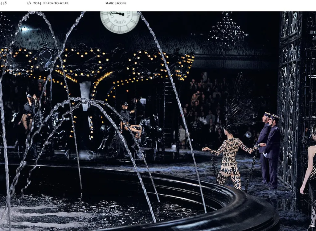 Louis Vuitton Catwalk TH1018