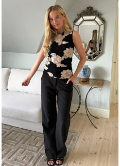 Miraic Mesh Top A23927