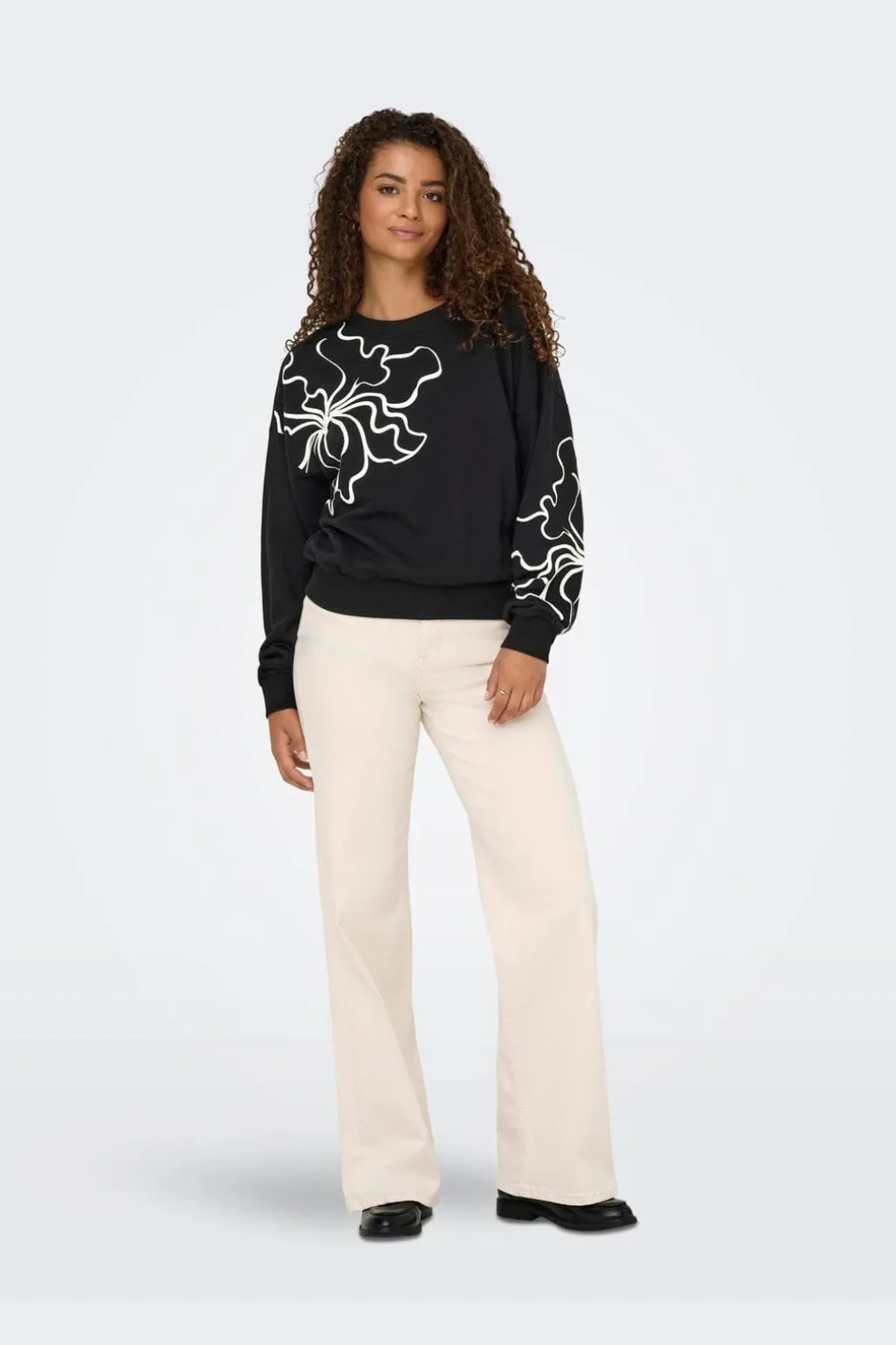 Onlodessa L/S O-Neck Box Ub Swt