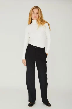 Rib Rollneck Blouse