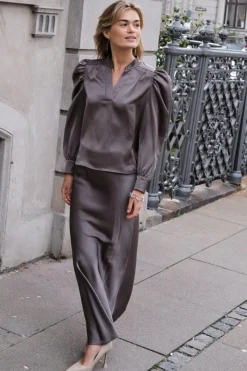 Rosslyn Heavy Sateen Blouse