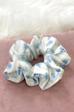 Scarlett Scrunchie