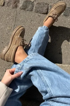 The Walk Suede CS8838