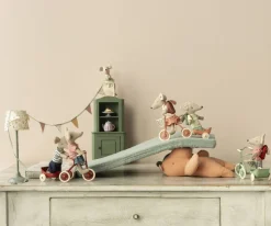 Tricycle Mouse, Big Sister