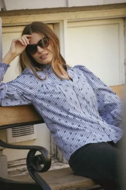 Trixiecc Dot V-Shirt 35871