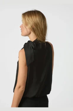 Veda Drapy Satin Top 166605
