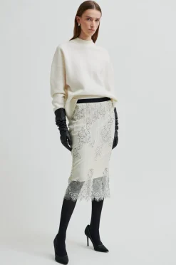 Wila Lace Skirt 60340